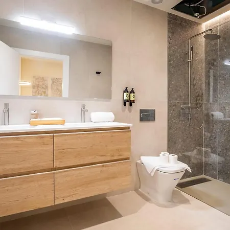 Apartment North Station Pen-suites Valencia