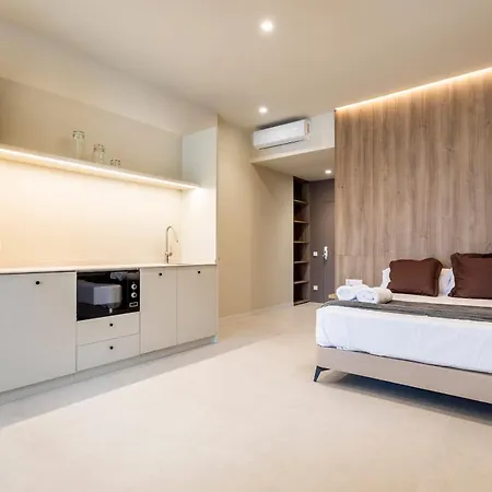 Apartment North Station Pen-suites *