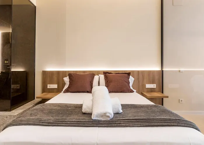 North Station Pen-suites Valencia