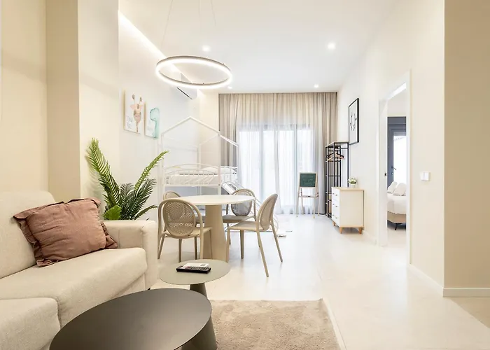 North Station Pen-suites Valencia